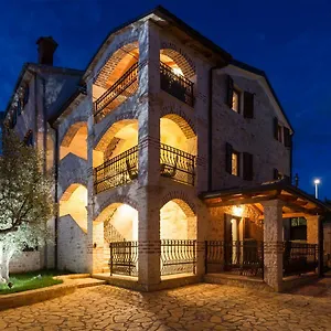  Apartman P&b